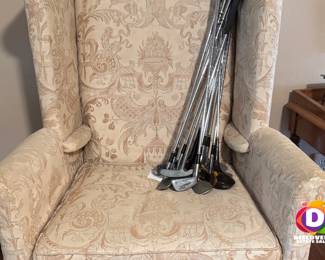 Back to that Fabulous Dallas Estate Sale this Weekend -- 2 days only!
No way could Sandy sell everything in 1 weekend when you have double the treasures of every other sale. So she's back this week with more things to sell, but this time at discounted prices! Bring those shopping bags; you're going to need them.