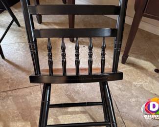 Back to that Fabulous Dallas Estate Sale this Weekend -- 2 days only!
No way could Sandy sell everything in 1 weekend when you have double the treasures of every other sale. So she's back this week with more things to sell, but this time at discounted prices! Bring those shopping bags; you're going to need them.