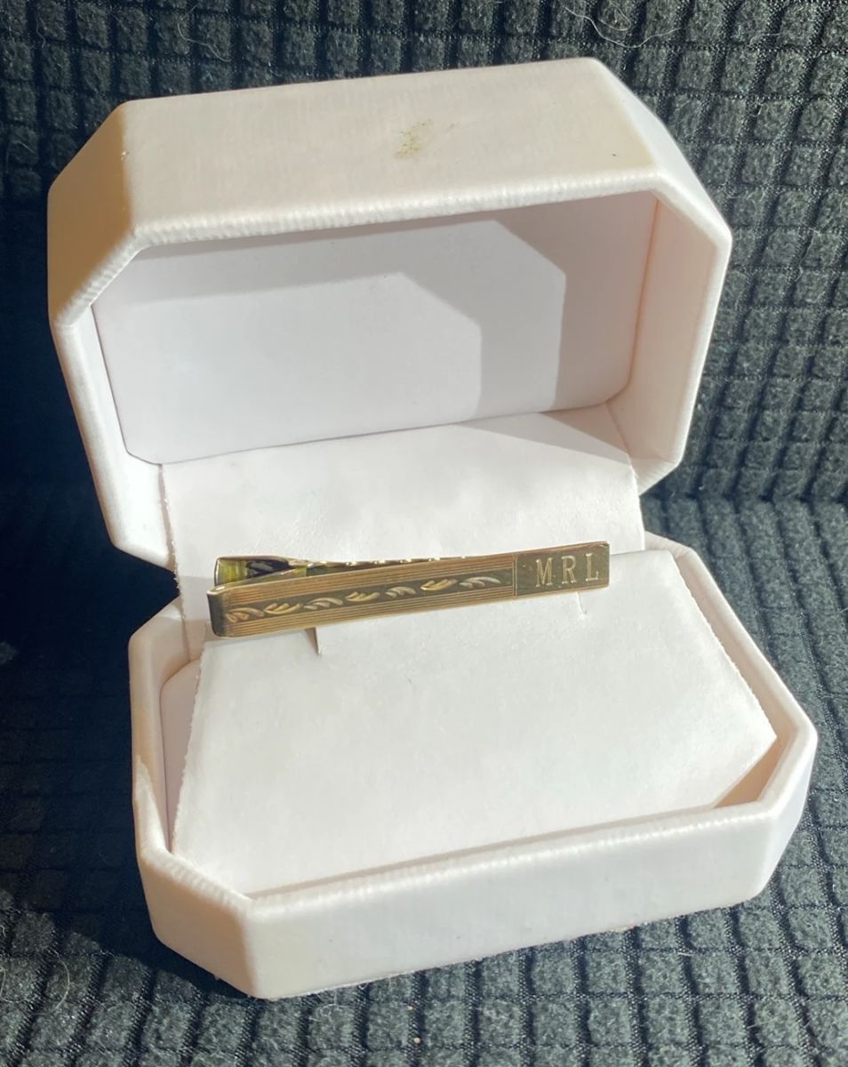001 14k Tie Bar