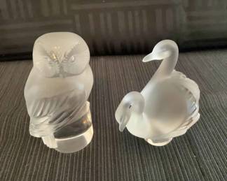 029 Lalique Swan Owl