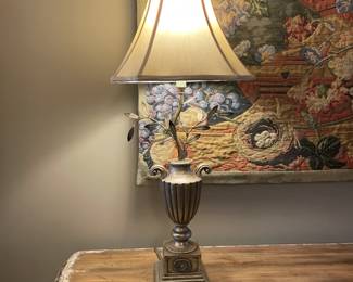 . . . accent lamp