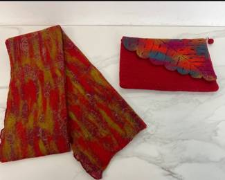 Lot 4206 Felted Wool Clutch Purse Wool Silk Scarf Made in Nepal