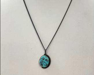 Lot 4224 Sterling Silver Turquoise Pendant Necklace
