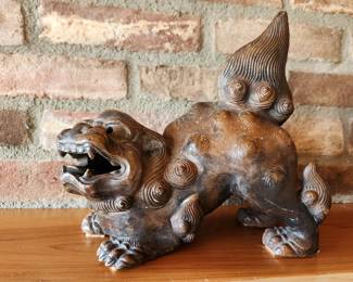 Japanese Bizen ware Lion