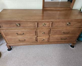 Vintage Credenza Dresser with Matching MIrror. Good Condition.