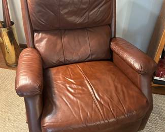 LEATHER ROCKER-RECLINER