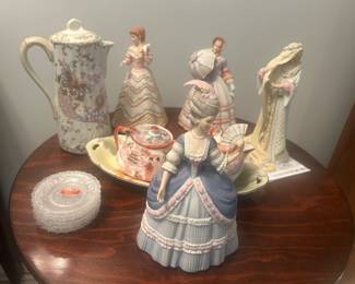 VINTAGE LENOX FIGURES
