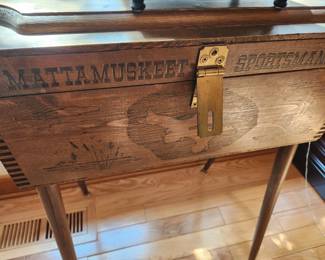An Adapted Sportman's Box on MCM Legs.