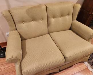 Love Sofa