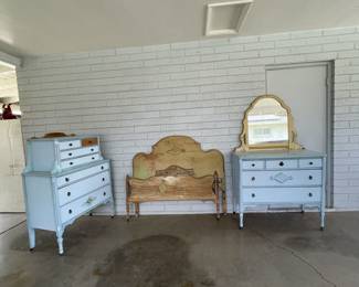 Matched bedroom set, ready for refinishing