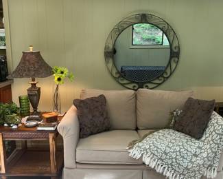 Settee hide a bed sofa
Iron decor Mirror