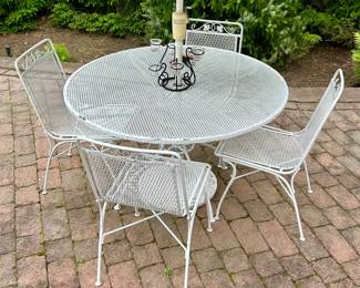 Outdoor patio furniture