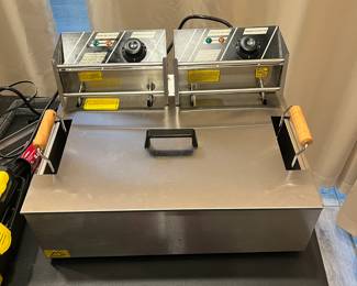 New commercial grade deep fryer