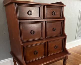 Six-drawer chest,
Dove tail drawers, beautiful!