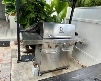 Charbroil 4 Burner Grill