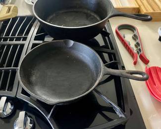 Cast iron Pans