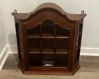 Wall Cabinet