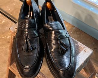 Fancy Men's Shoes 9.5 - Steve Madden, Follow Facebook Page: 228EstateSellers for early access details and bonuses - Pre-sales available
