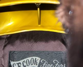 Vintage Women's Fur Coat, C.R. Cook Fine Furs. Peoria, ILL. Follow Facebook Page: 228EstateSellers for early access details and bonuses - Pre-sales available