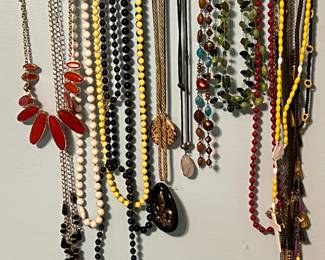Fun & Funky Costume Jewelry - Priced to Sell! Bold statement necklaces vintage-inspired beads, colorful boho strands, and classic costume styles. Great for accessorizing or upcycling into new designs. Prices $2-$5 each (Mix & Match: 3 for $10) Follow Facebook Page: 228EstateSellers for early access details and bonuses - Pre-sales available -