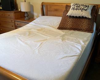 Serta Queen Mattress - Go Follow Facebook Page 228EstateSellers for early access details and bonuses