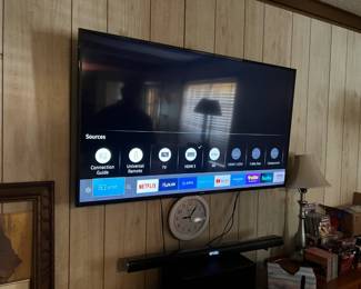 Samsung 55 inch TV, Follow Facebook Page: 228EstateSellers for early access details and bonuses - Pre-sales available