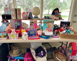 BARBIE DOLLS, DOLLS AND TOYS