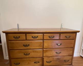 VINTAGE WOOD DRESSER