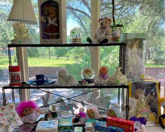 DOLLS, TOYS