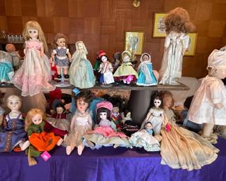 VINTAGE DOLL COLLECTION