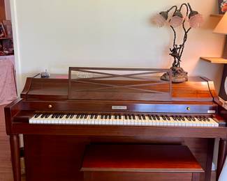 VINTAGE BALDWIN PIANO, FAIRY LAMP