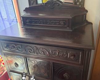dresser