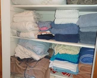 Linens! Heated and unheated