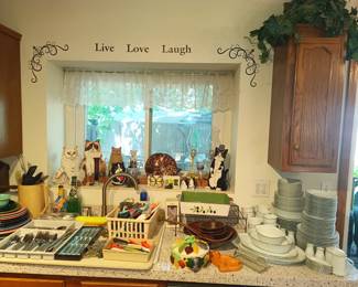 And kitchen decor