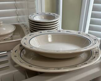 Longaberger Pottery Set