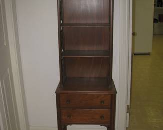Etagere