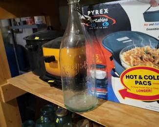 VINTAGE BOTTLE FROM BAY CITY. MICH. CRYSTAL