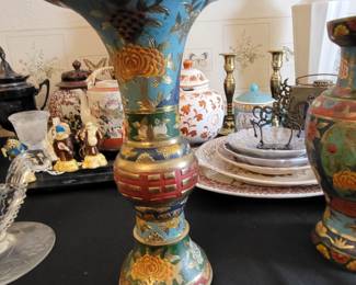 CLOSISONNE VASE
