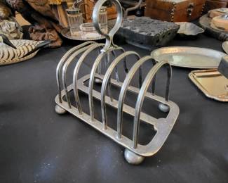MADE IN ENGLAND TOAST HOLDER