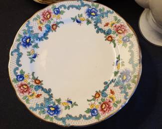 ROYAL CAULDON CHINA SET