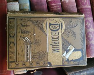 VINTAGE BOOKS