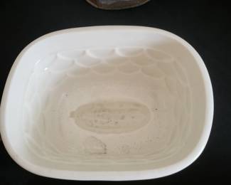 VINTAGE STONEWARE MOLD