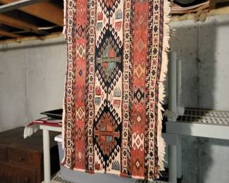 VINTAGE TURKISH RUG