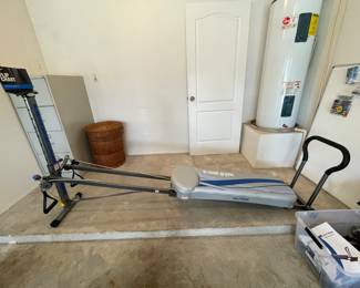 Total Gym Ultima with all accessories, DVD instruction.