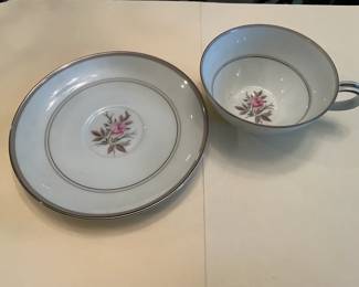 Noritake china, Roanne pattern