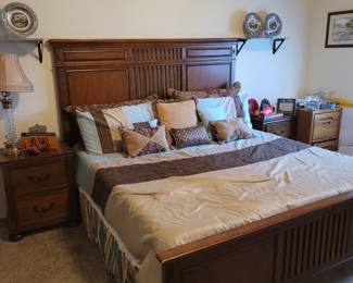 King Bedroom Set, King Purple Mattress