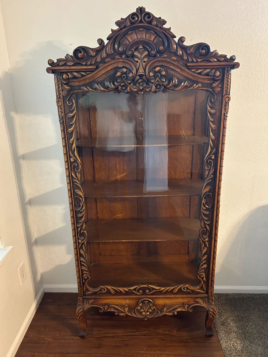 Beautiful Carved Oak Victorian China Cabinet