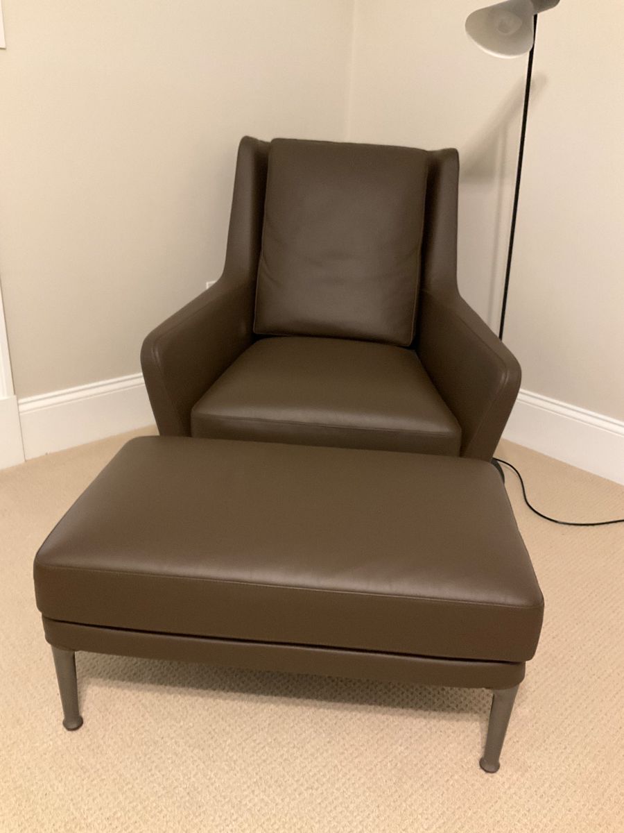 B & B ITALIA LEATHER CHAIR AND OTTOMAN