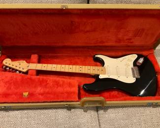 FENDER GUITAR ,ERIC CLAPTON STYLE