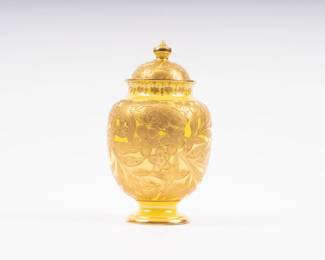 https://www.liveauctioneers.com/item/207340806_1877-1890-royal-crown-derby-derby-crown-period-gilted-potporri-jar